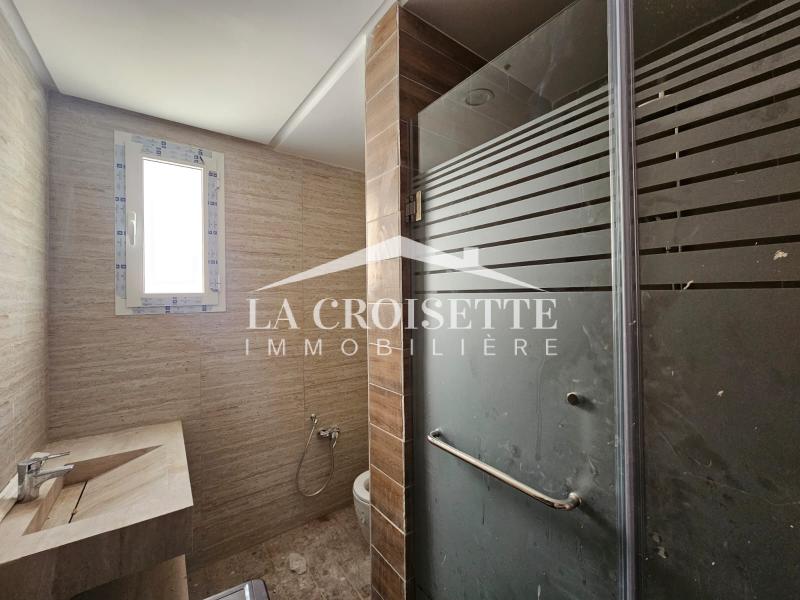 Duplex S+4 avec terrasse aux Berges du Lac1