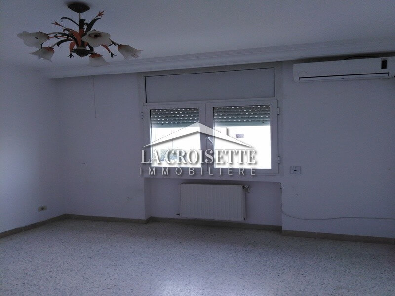 Duplex S+5 à Ain Zaghouan Nord