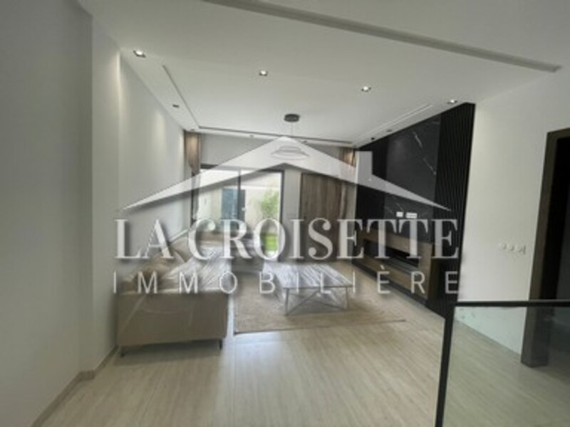 Duplex S+4 avec Jardin à La Soukra