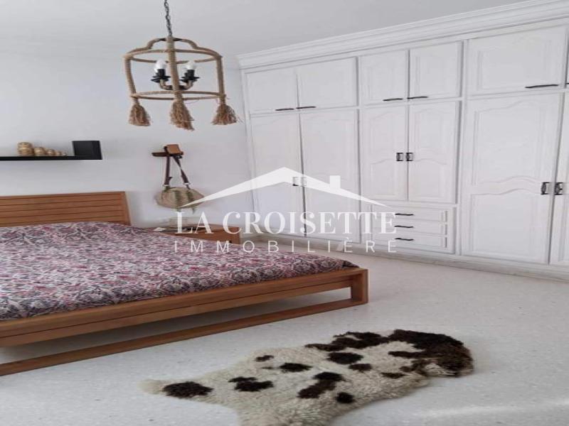 Duplex S+4 à Bhar Lazrek, La Marsa