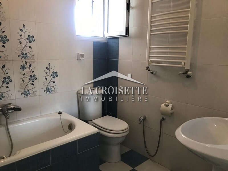 Etage de villa S+3 aux Jardins De Carthage 