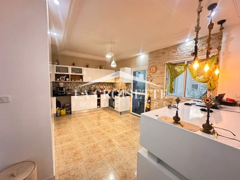Etage de villa S+3 à La Soukra