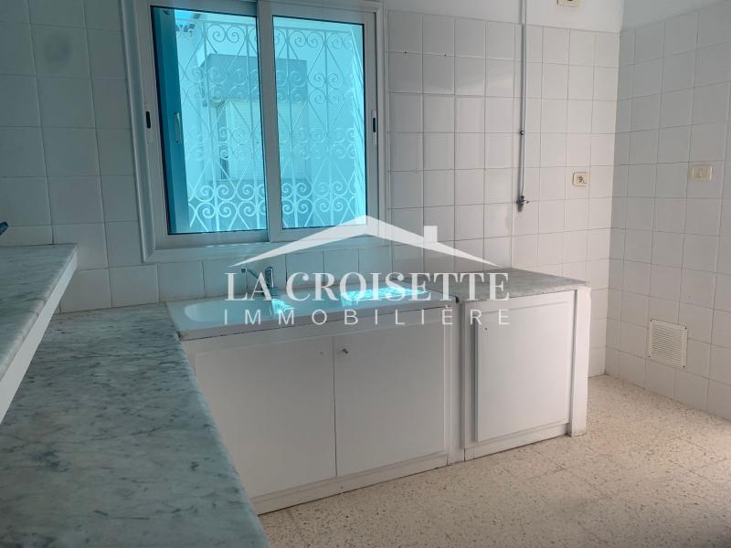 Etage de villa S+2 à Ain Zaghouan Nord