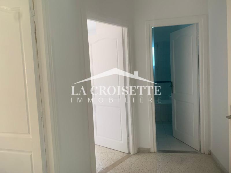 Etage de villa S+2 à Ain Zaghouan Nord