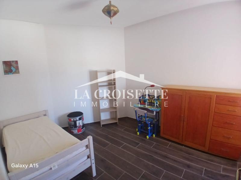 Etage de villa S+3 semi-meublé à Ain Zaghouan Nord