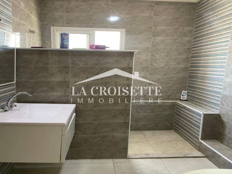 Etage de villa S+2 à La Soukra