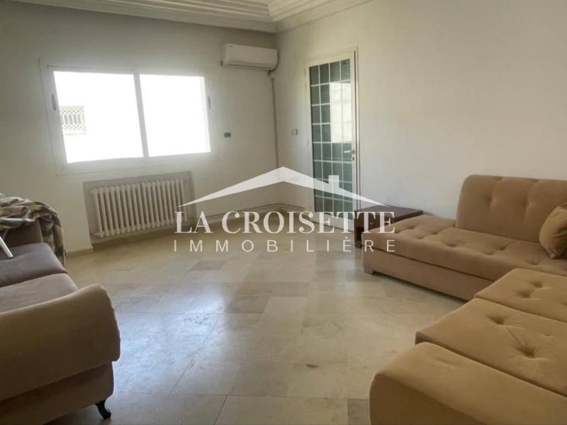 Etage de villa S+2 à La Soukra