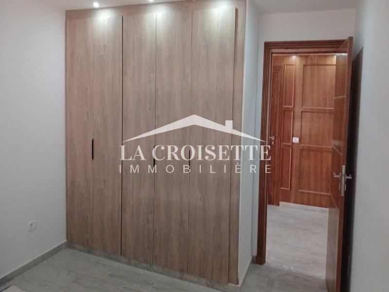 Etage de villa S+3 à La Marsa