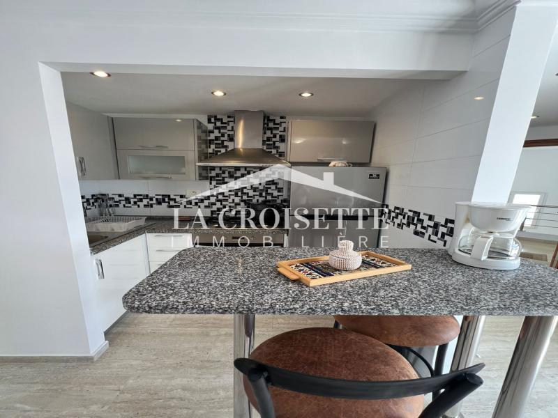 Etage de villa S+1 meublé à La Marsa