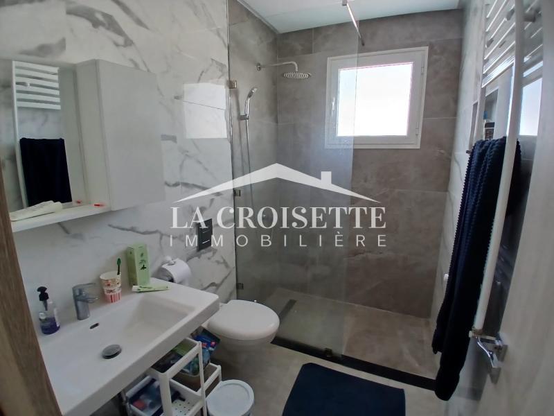 Etage de villa S+1 meublé à La Marsa