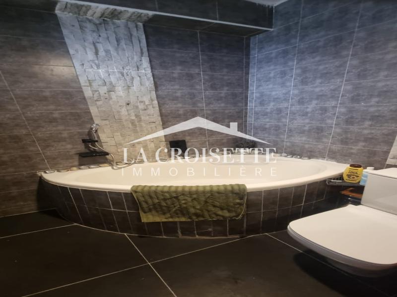 Étage de villa S+2 meublé à La Marsa