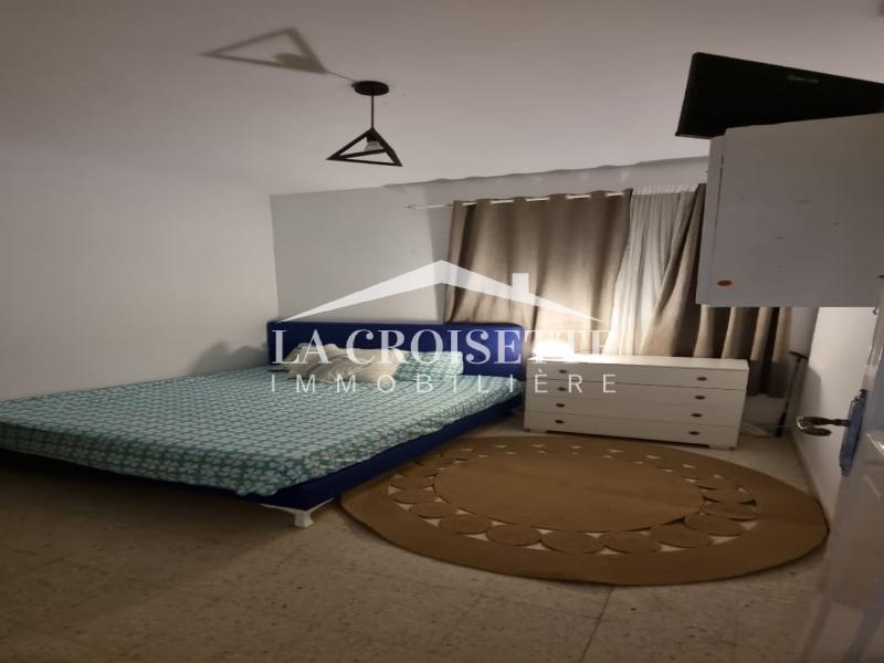 Étage de villa S+2 meublé à La Marsa