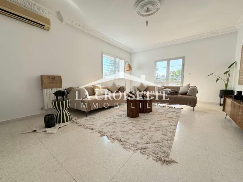 Étage de villa S+2 meublé à La Marsa