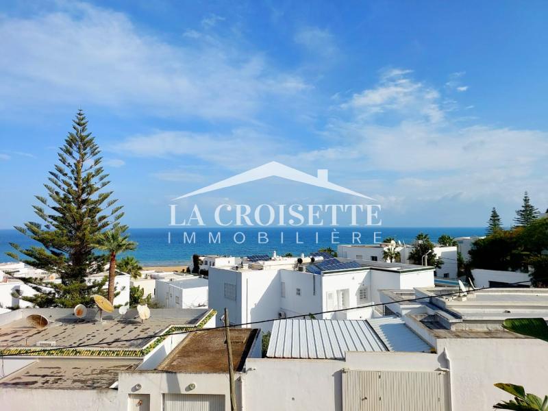 Triplex S+4 avec vue sur mer à La Marsa