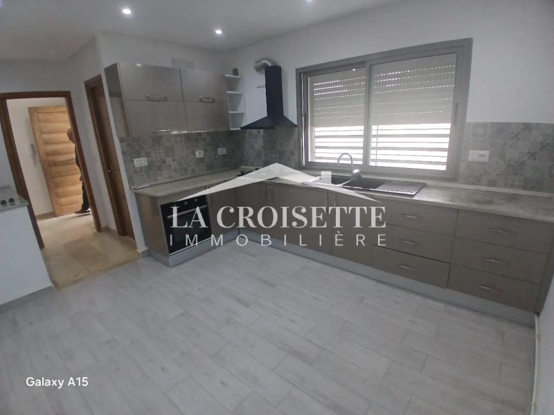 Villa S+3 avec piscine à La Soukra