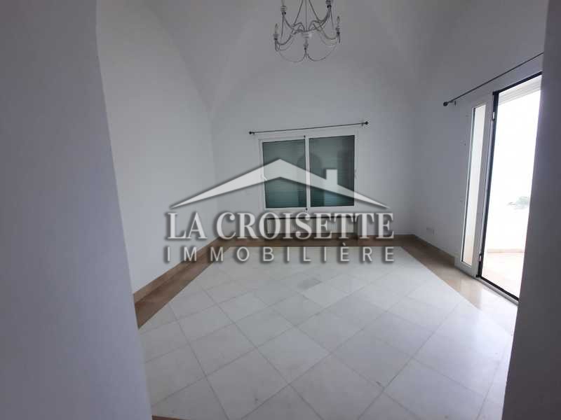 Villa S+3 vue sur mer à Gammarth 