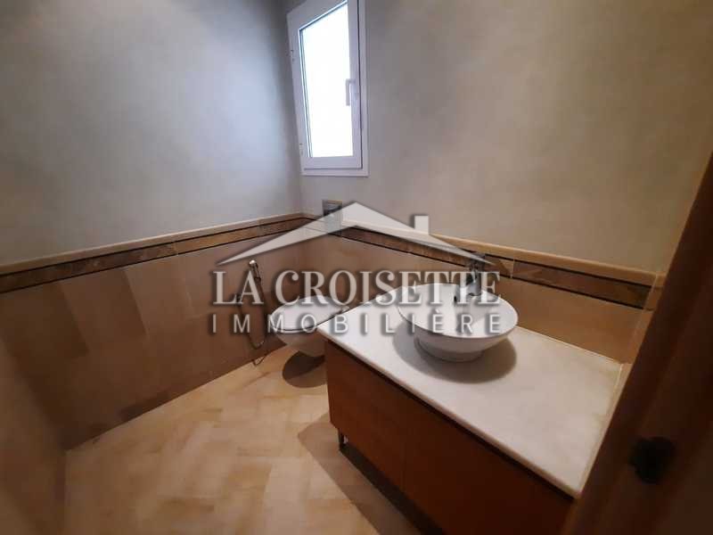 Villa S+3 vue sur mer à Gammarth 