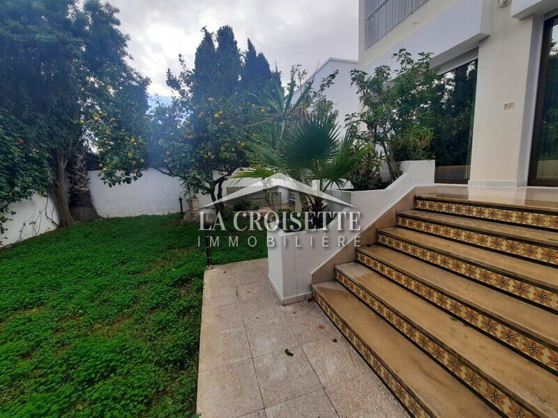 Villa S+3 à Carthage Dermech