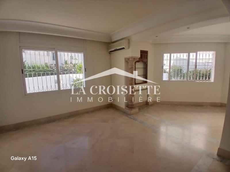 Villa S+6 à La Marsa