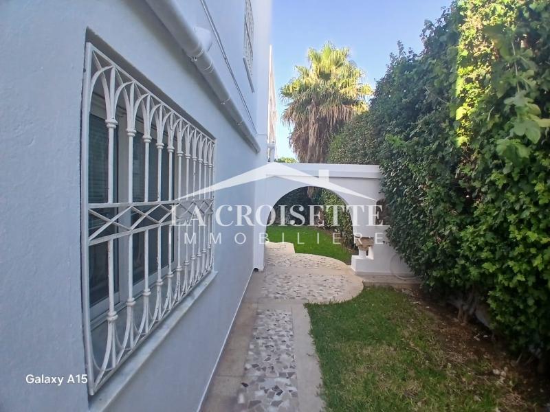 Villa S+6 à La Marsa