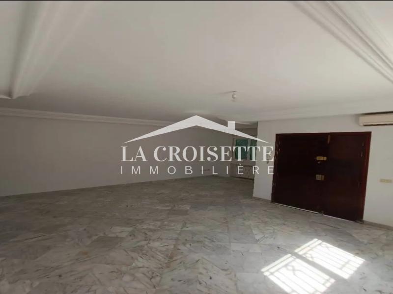 Villa S+3 à La Marsa
