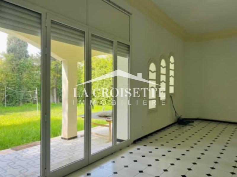 Villa S+7 à L'aouina
