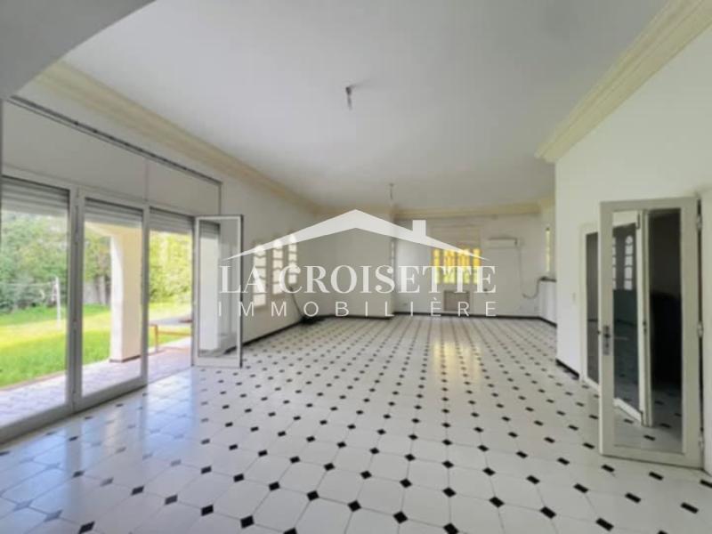 Villa S+7 à L'aouina
