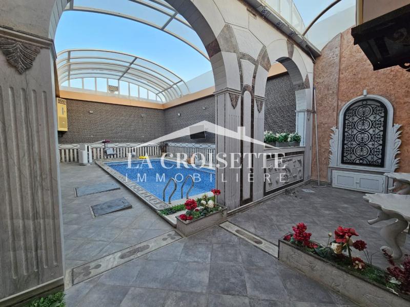 Villa de maître S+5 à La Soukra