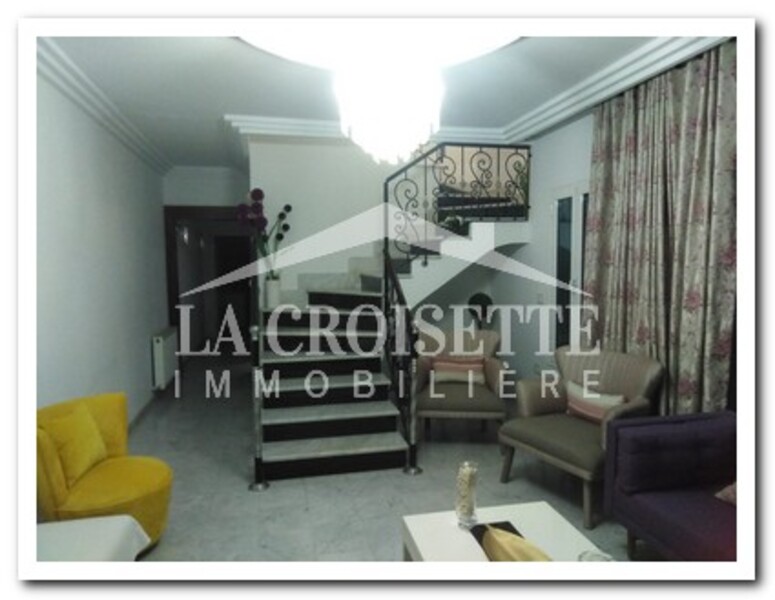 Villa S+3 avec studio indépendant à Carthage Dermech
